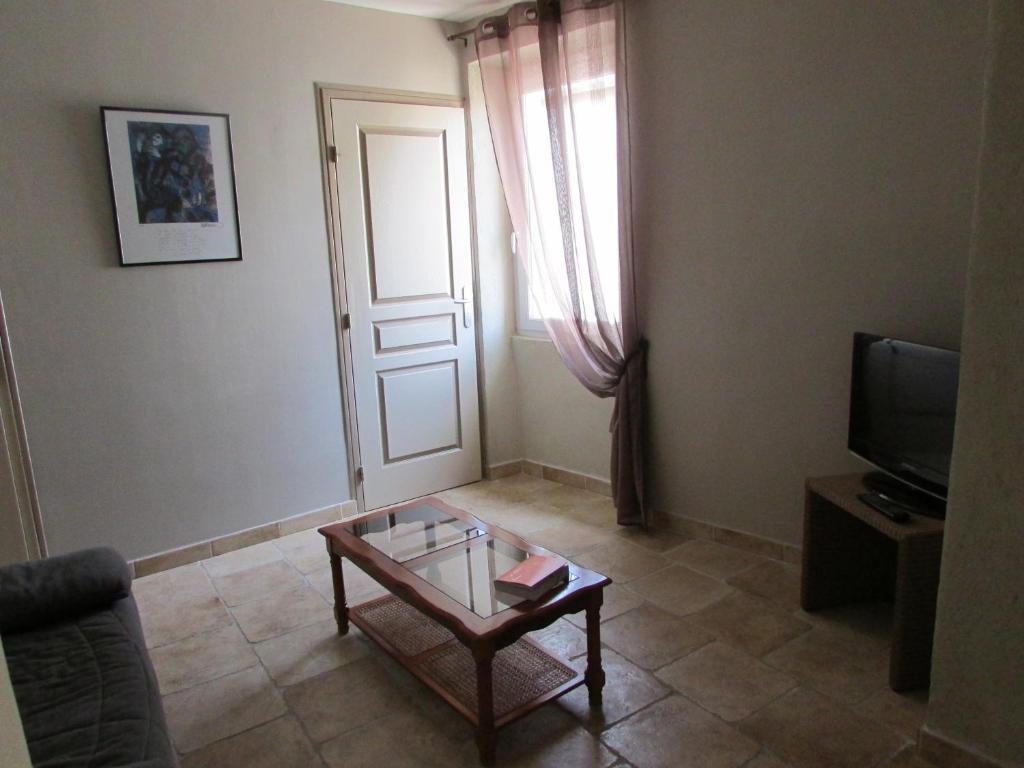 La Bastide Des Senteurs Hotel Saint-Victor-de-Malcap Kamer foto