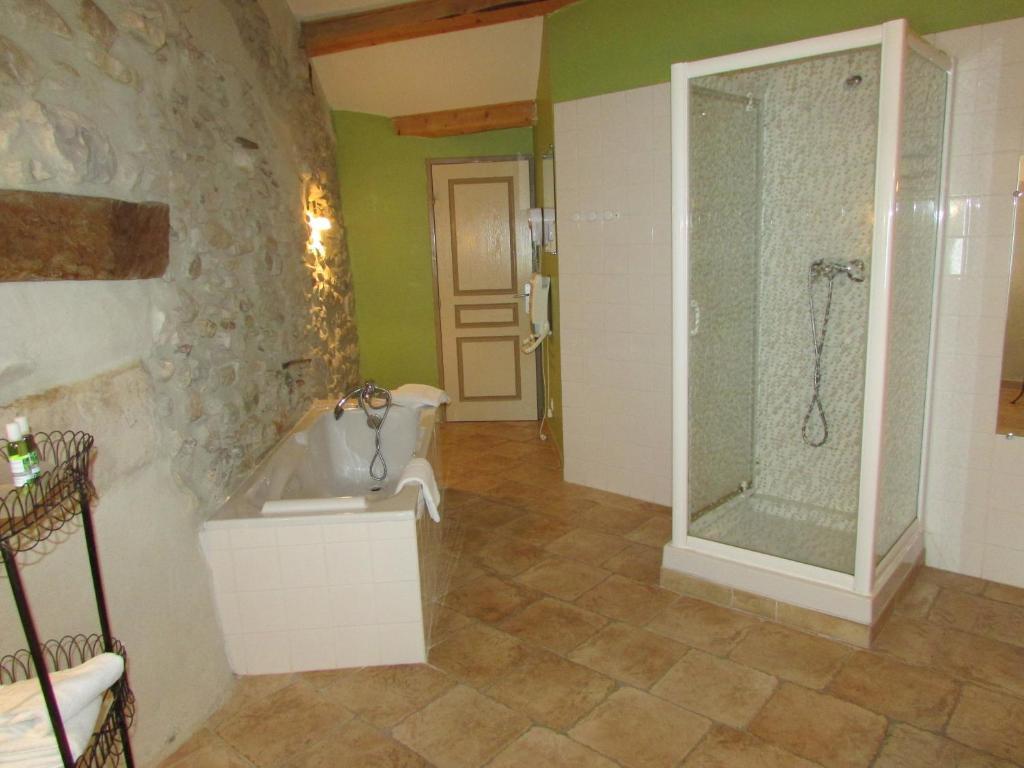 La Bastide Des Senteurs Hotel Saint-Victor-de-Malcap Kamer foto